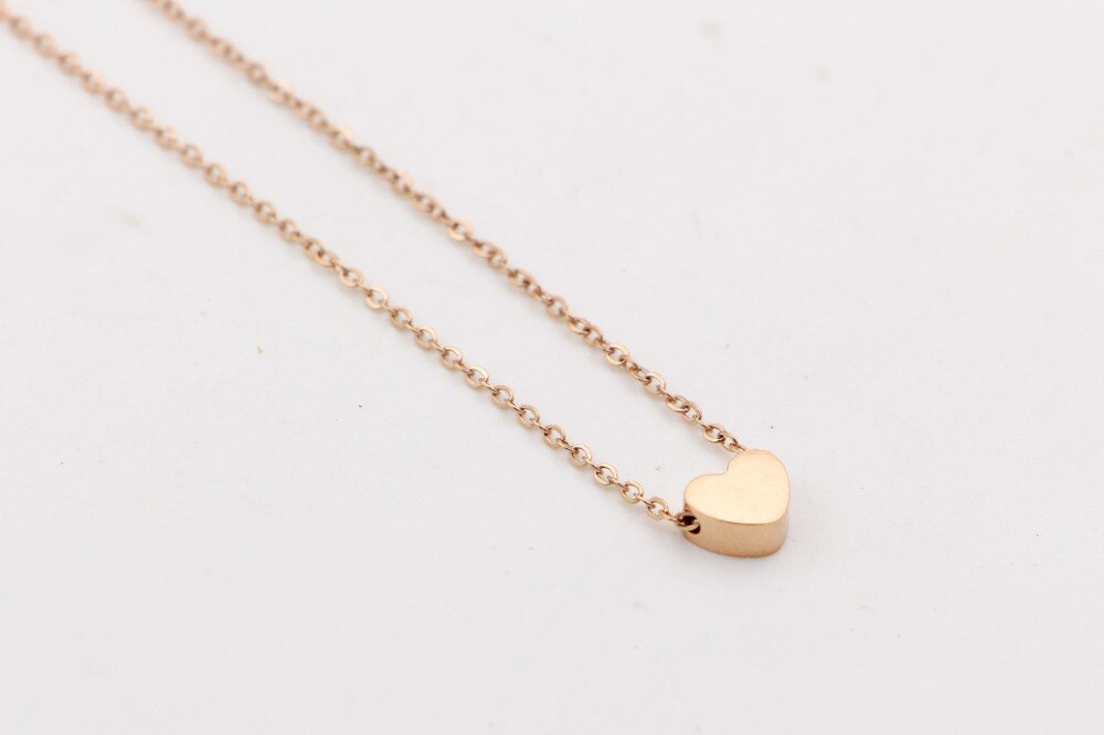 Colar Feminino de Coração Lindy Folheado a Ouro 18k