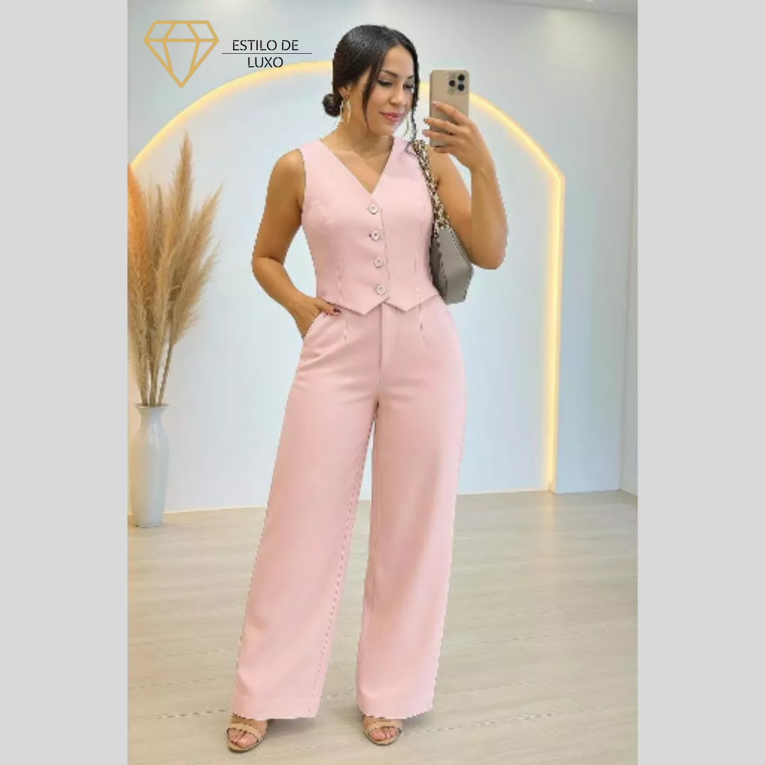 Conjunto Feminino Social em Alfaiataria com Colete e Calça