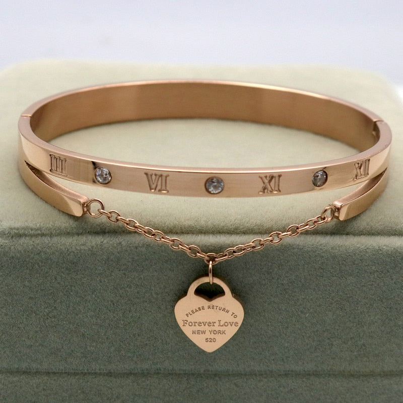 Bracelete Pulseira Feminina Romana com Amor Folheada a Ouro 18k